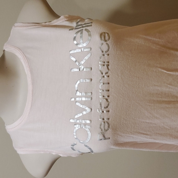 Calvin Klein Performance Tank - Picture 2 of 5